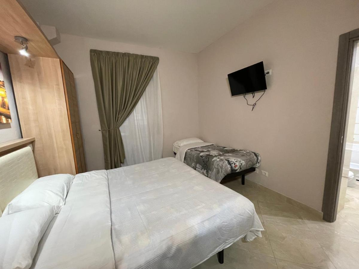 Ambasada Suite Rome Luaran gambar