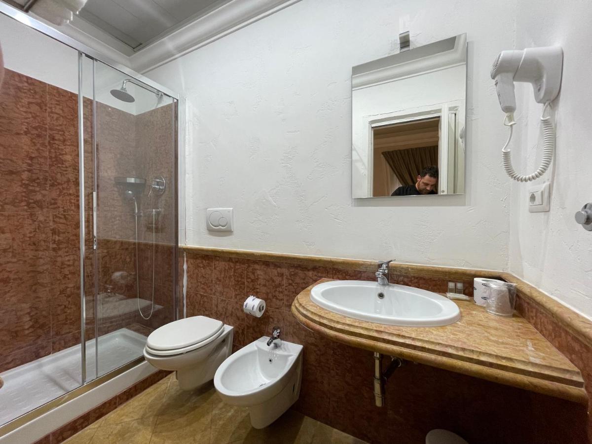 Ambasada Suite Rome Luaran gambar