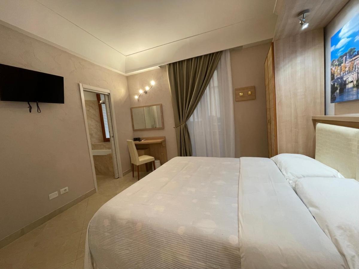 Ambasada Suite Rome Luaran gambar