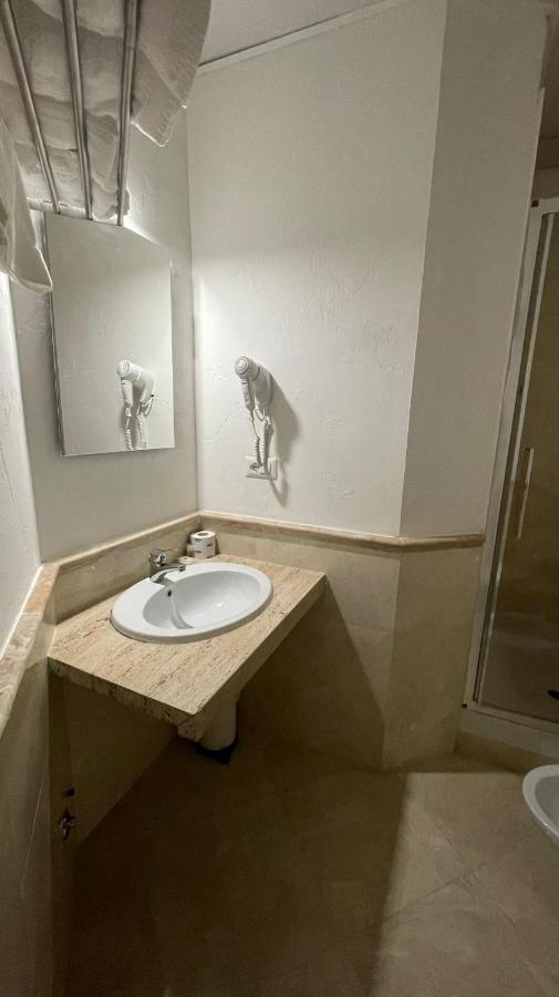 Ambasada Suite Rome Luaran gambar